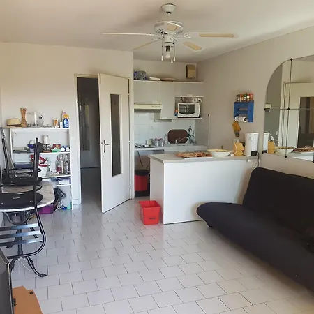 Un Petit Coin De Paradis A Sur Sanary-sur-Mer